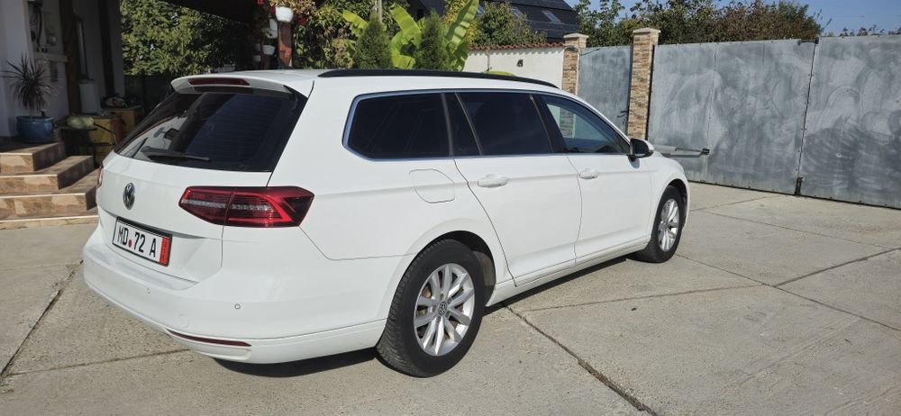 Vw Passat B8 2.0 diesel 150cp DSG Matrix Distronic 2015/06 186.000 km