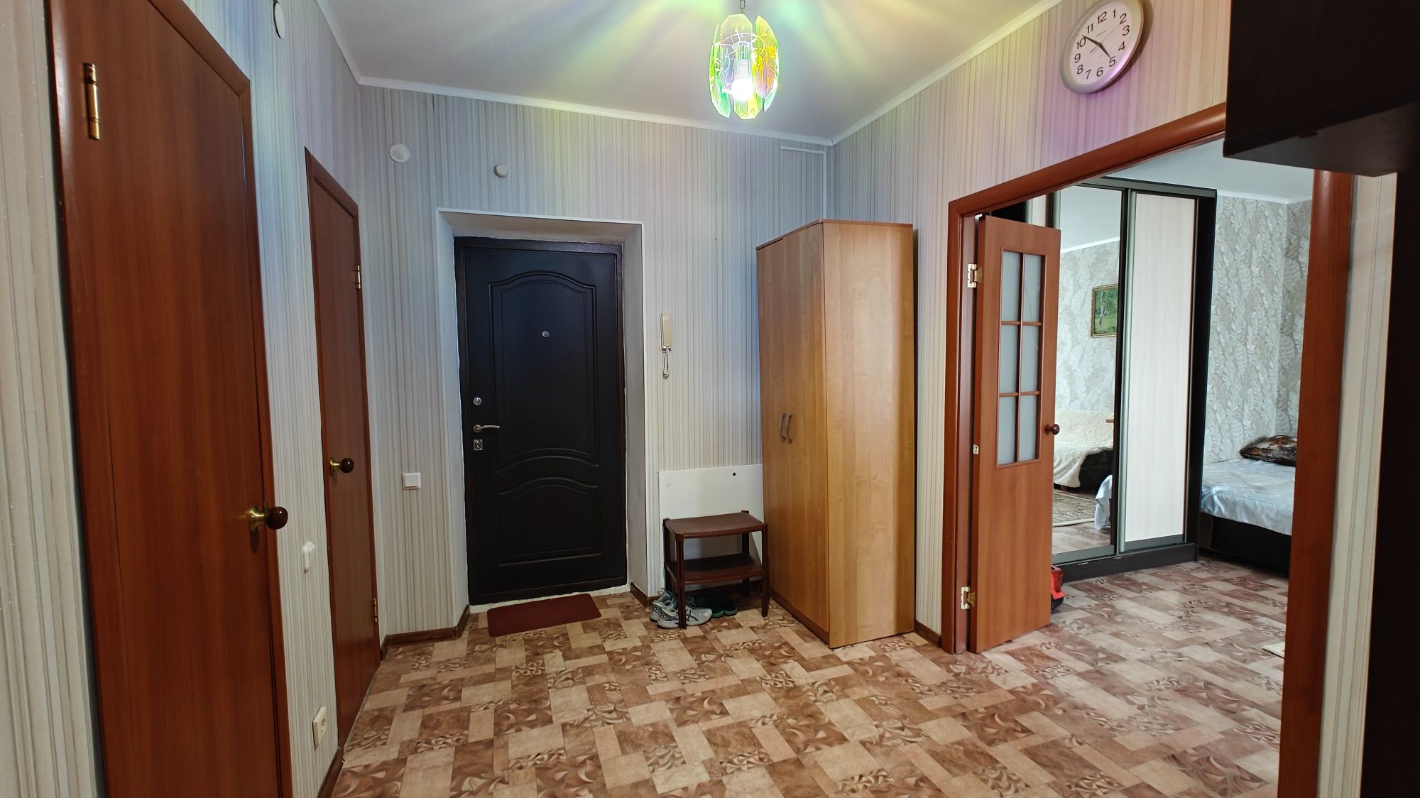 Сдам 1-комн квартиру в 10 мкр
