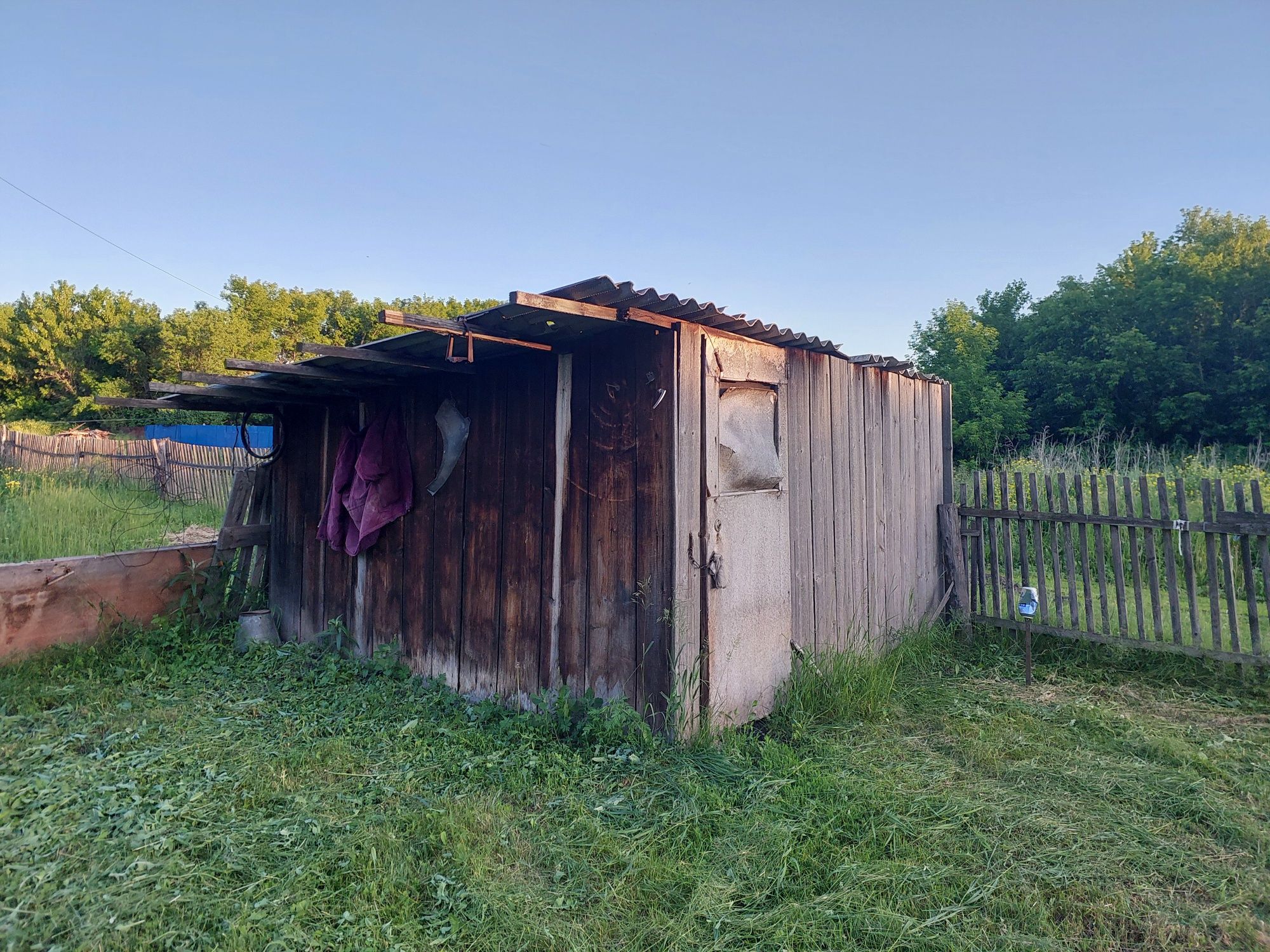 Продам тёплый, большой дом