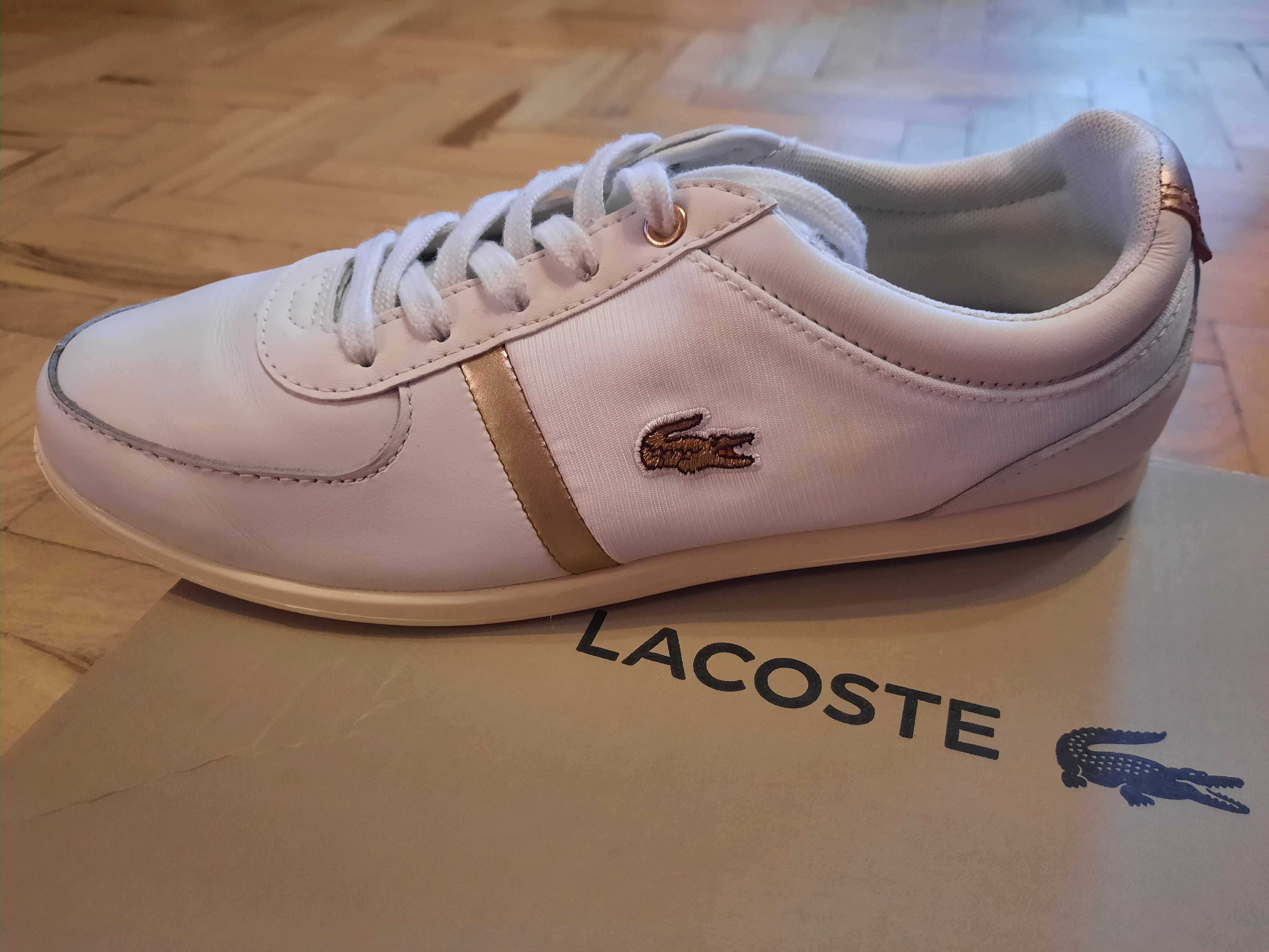 Маратонки Lacoste