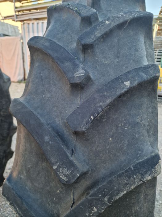 ANVELOPĂ agricolă 13.6R38 (340/85R38) marca Continental