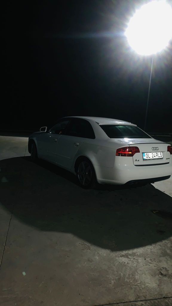 Audi a4  timp limuzina