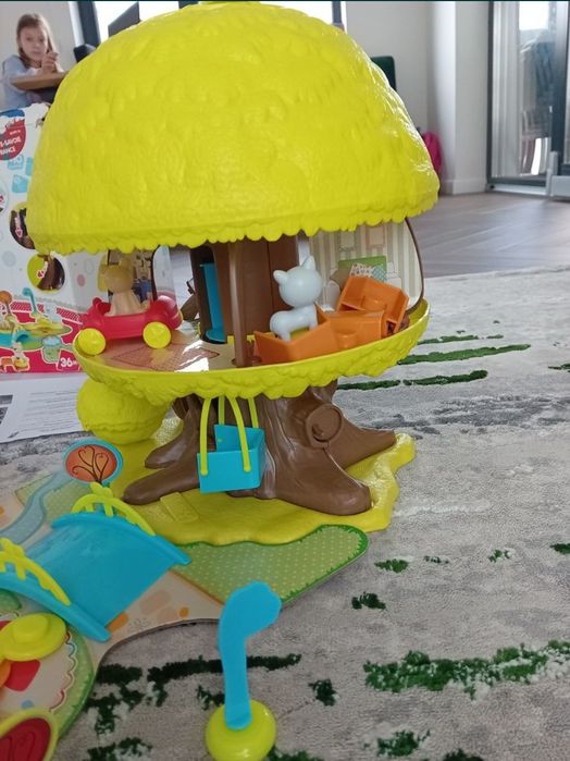 casuta in copac Sophie girafa la giraffe joaca copii