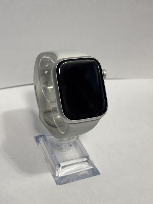 MDM vinde: Apple Watch Seria 8, cellular/LTE, 45mm, Silver.