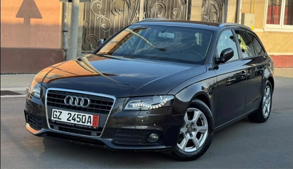 Vând audi A4 an fabricatie 2012 euro 5