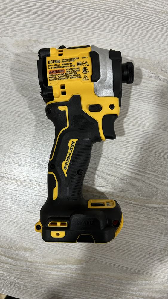 Деволт dewalt