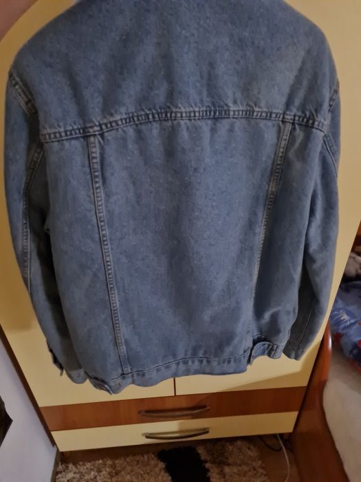 Geaca de blugi clasica cu blanita