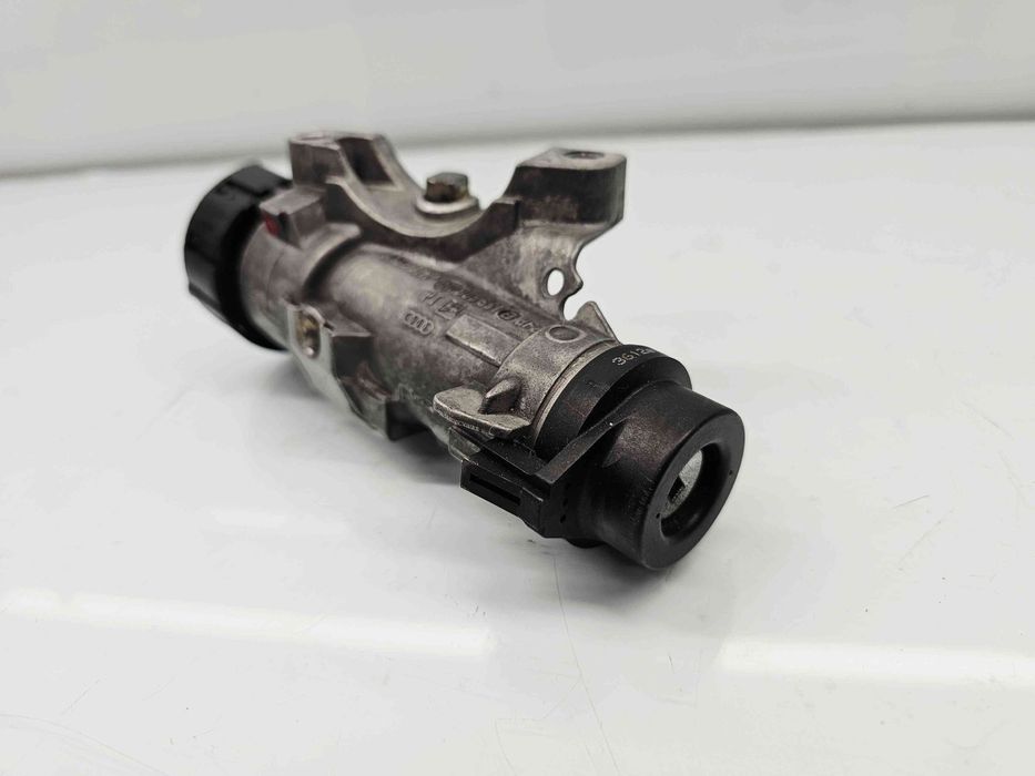Contact cu cheie  Volkswagen Polo (6R) [Fabr 2009-2016] 6R0905851B 1.