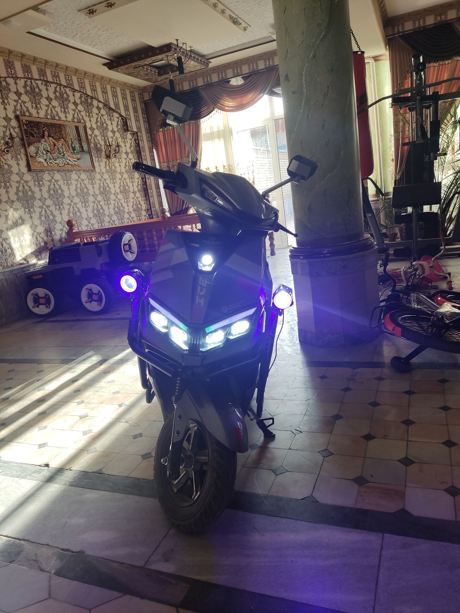 Skuter elektronni sport