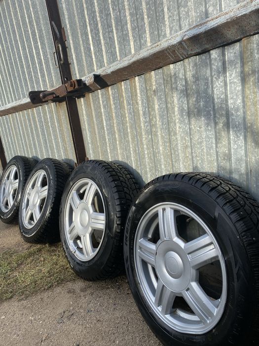 Продам торус с зимн покарышками