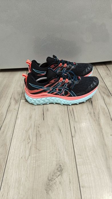 Asics trabuco Max Nr 44