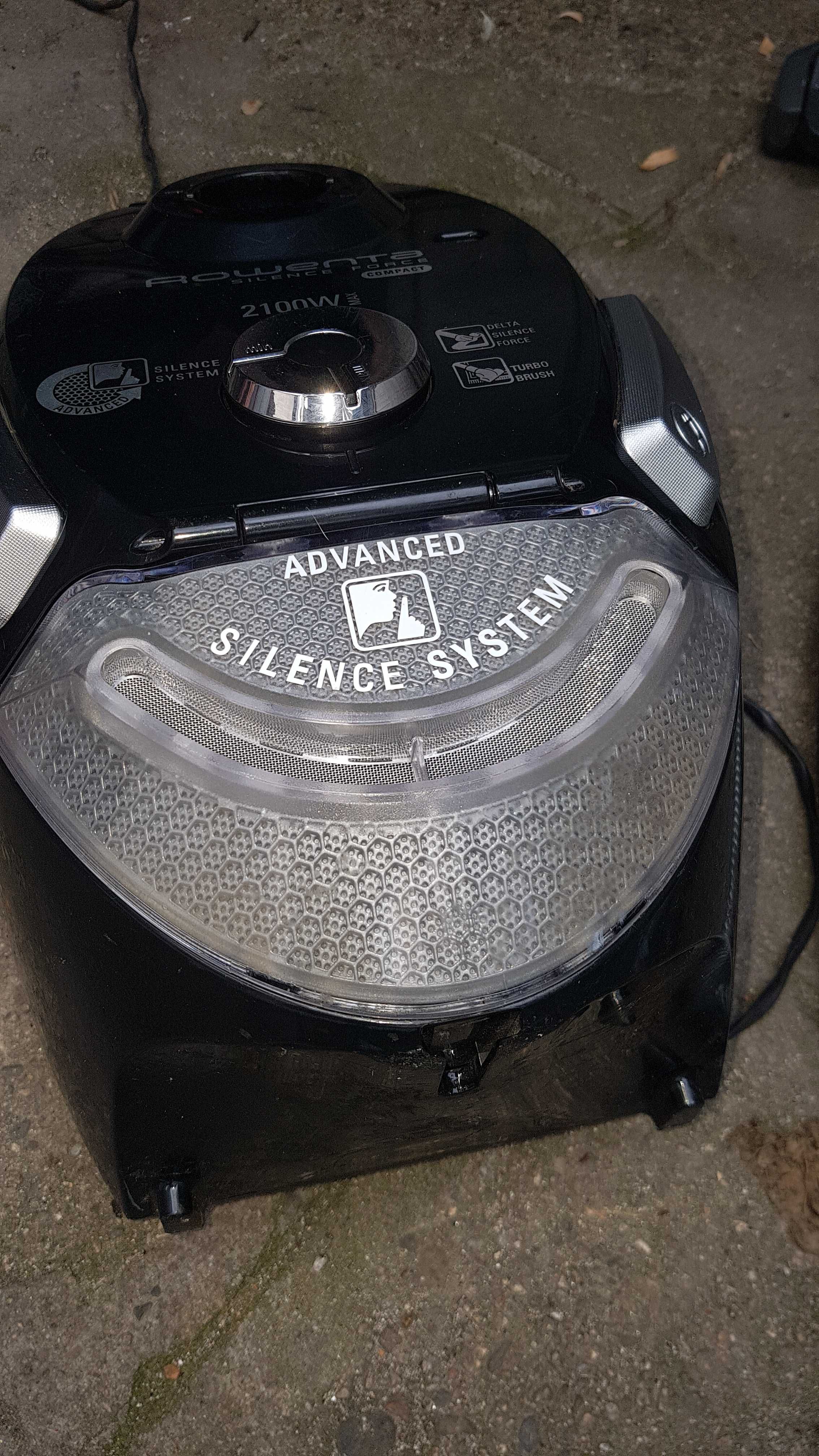 Прахосмукачка Rowenta silence force+делта четка 2100w max безшумна