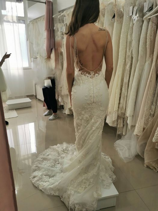 Rochie de mireasa stil sirenă