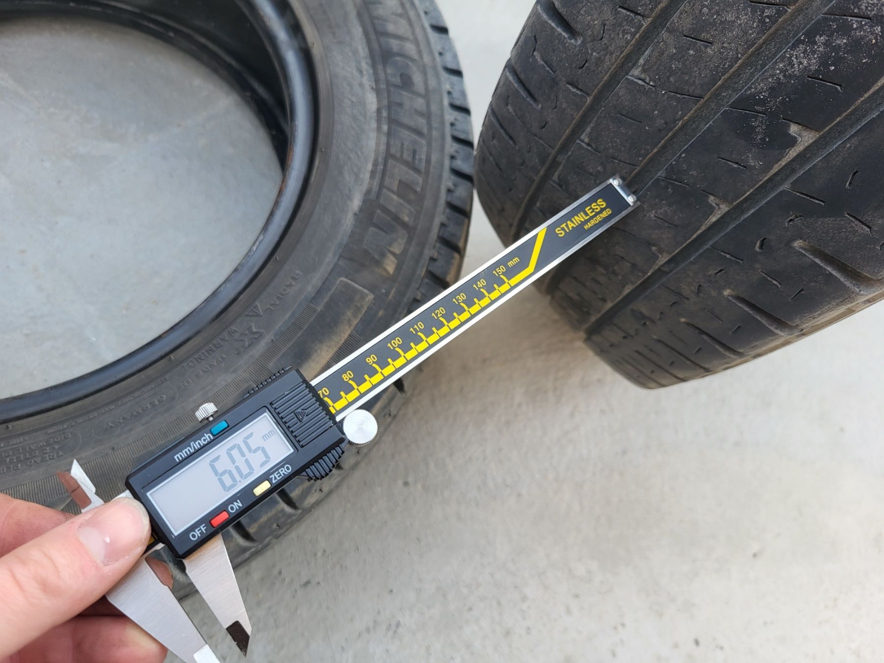 Летни гуми Michelin Aglis. 195/70/15R 104/102R
Гумите са