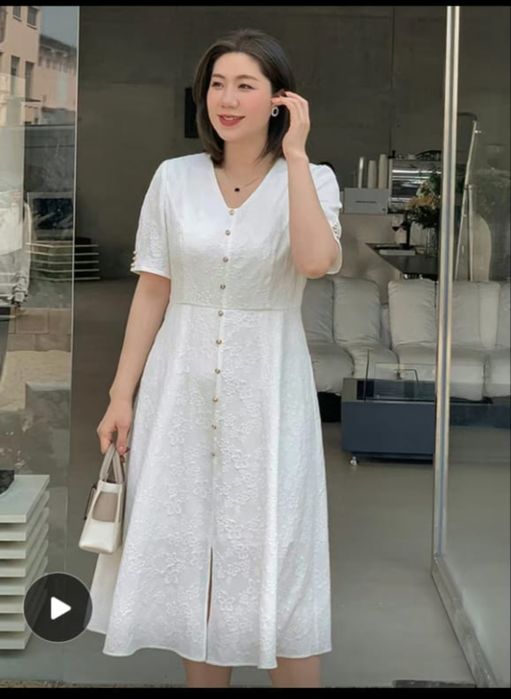 Белое красивое платья