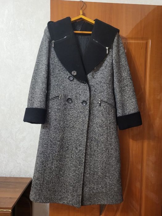 Продаю зимнее пальто