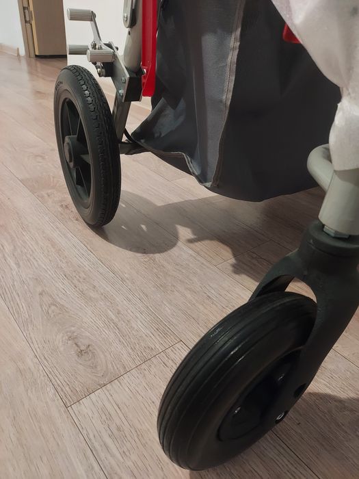 Коляска для детей с ДЦП