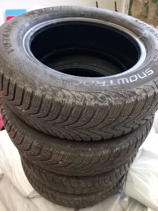 Vand 4 anvelope Vredestein De iarna 19x65x15 pret 125 lei/buc