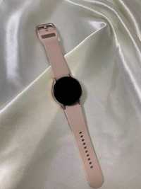 Часы Samsung Galaxy Watch 4 40