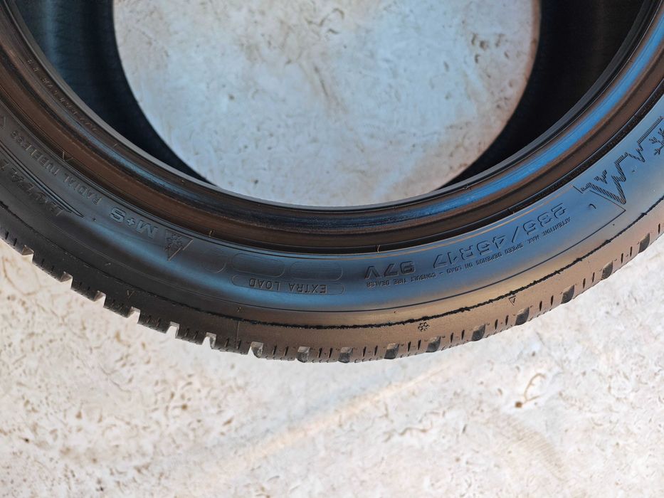 Anvelope 235/45/17 iarna M+S DUNLOP WINTER SPORT 5