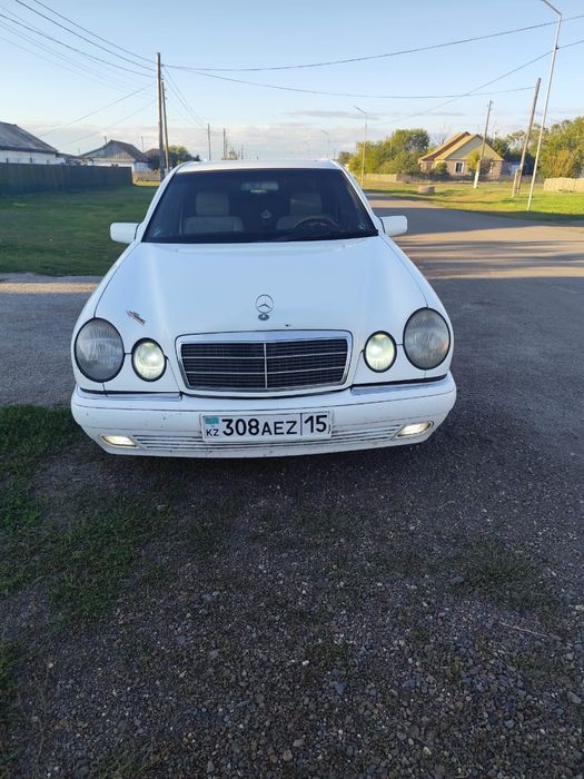Продам Мерседес W210