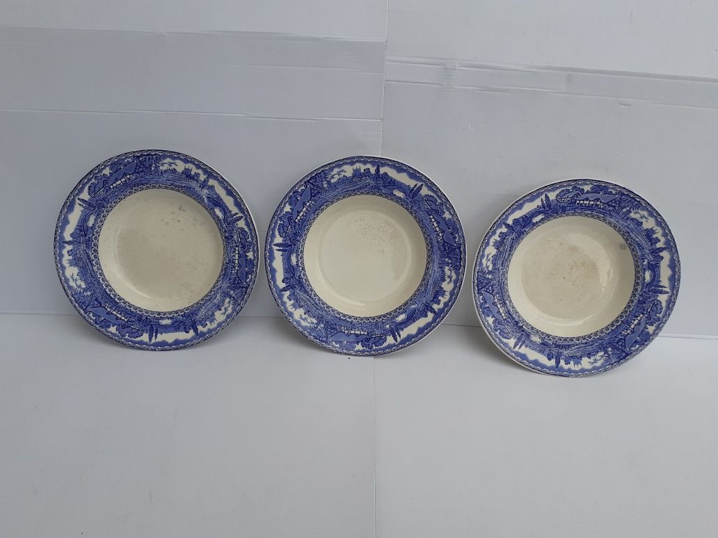 Set cutite J.A. HENCKELS- Farfurii DEVON