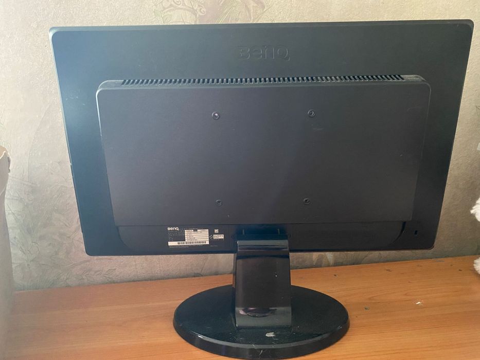 Монитор BENQ хорошее качество