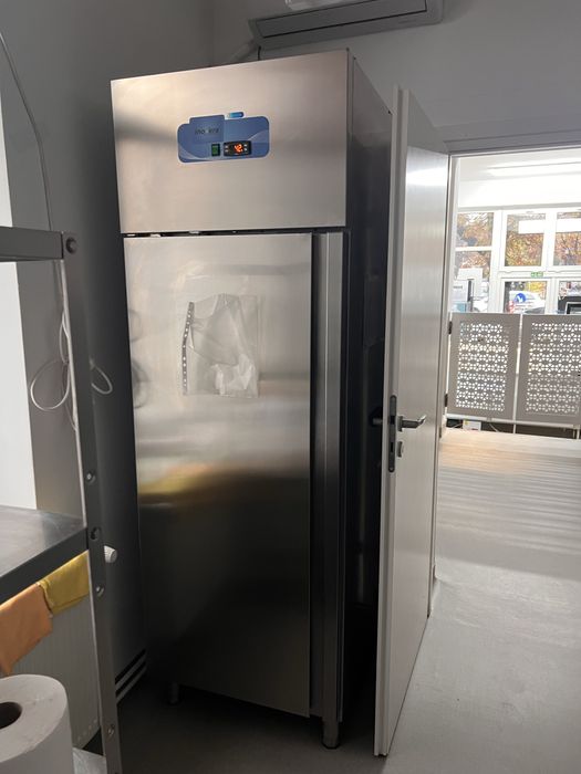 Utilaje restaurant bucatarii Second Hand in stare foarte buna