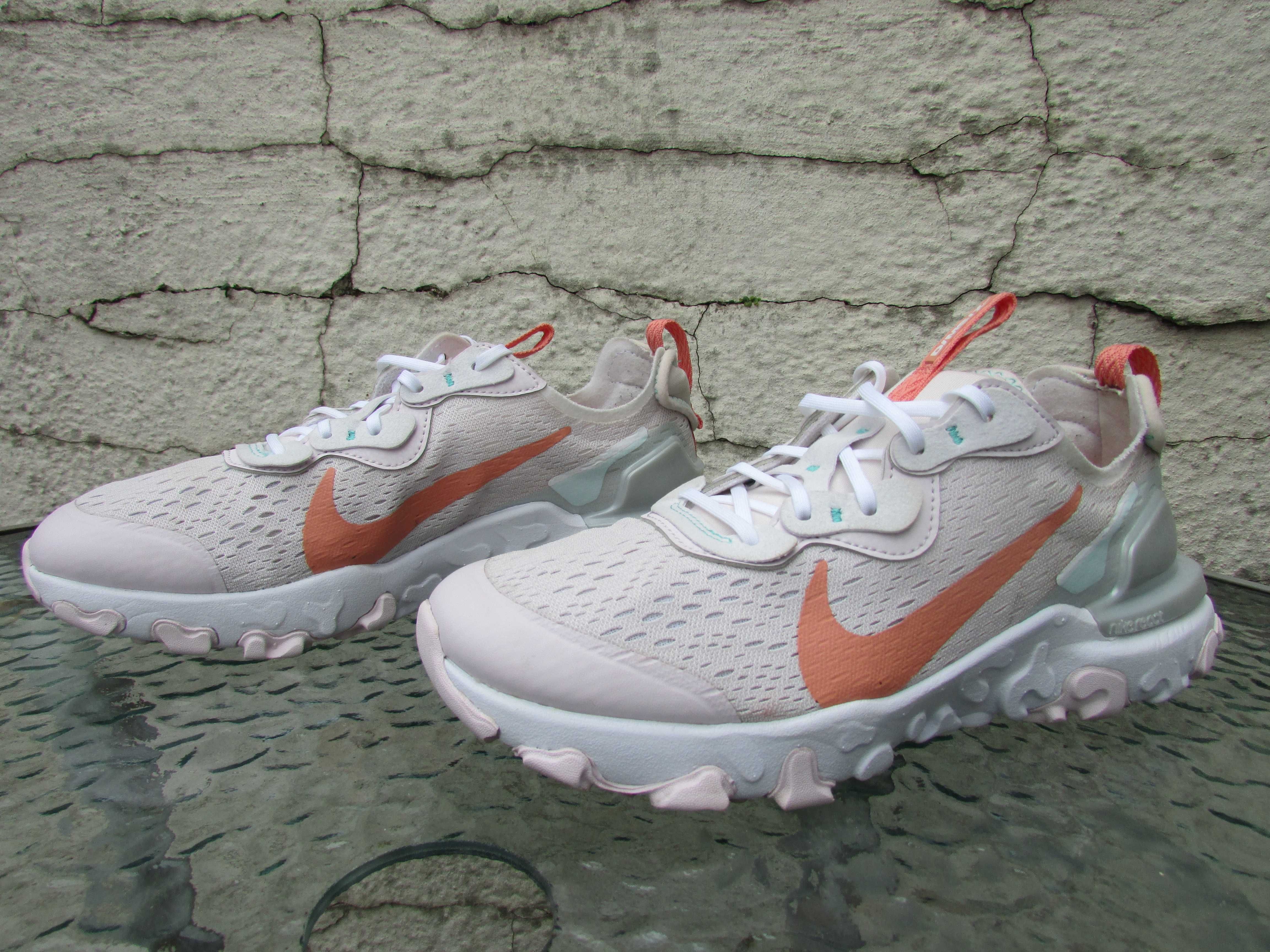 Дамски маратонки Nike React Vision Light Bliss