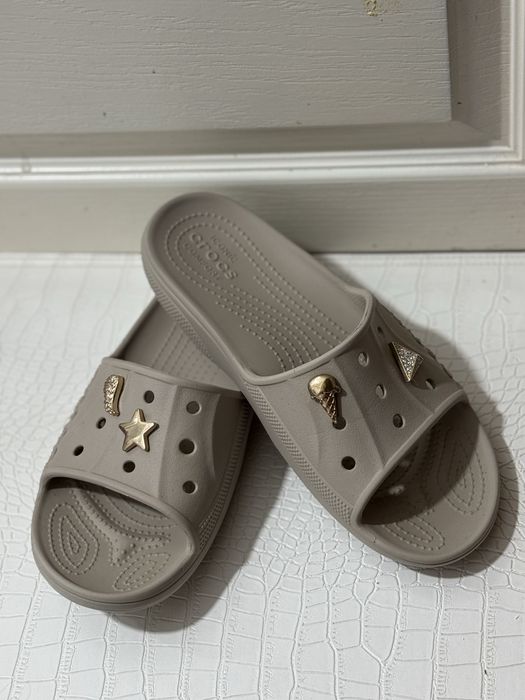 Slapi Crocs femei