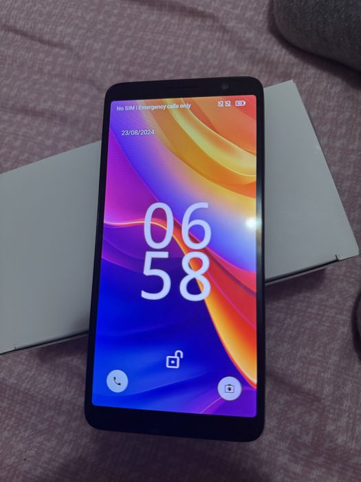 Vand telefon TCL501 nou