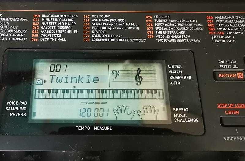 компютърна миди клавиатура CASIO LK-160 синтезатор с 5 октави и USB