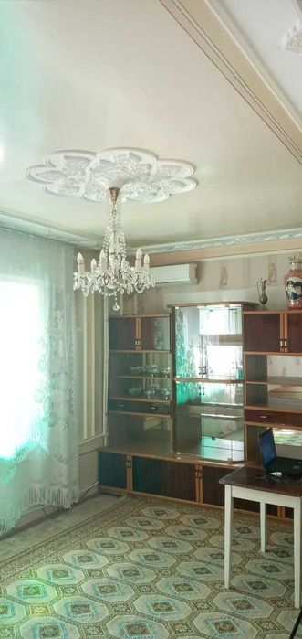 Ijaraga uy bor. Faqat oila qo'yiladi. Maklersiz