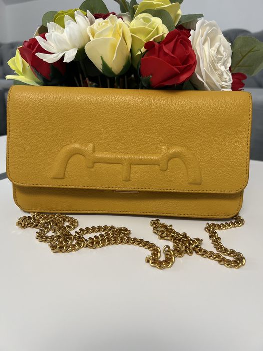 Geanta carolina herrera
