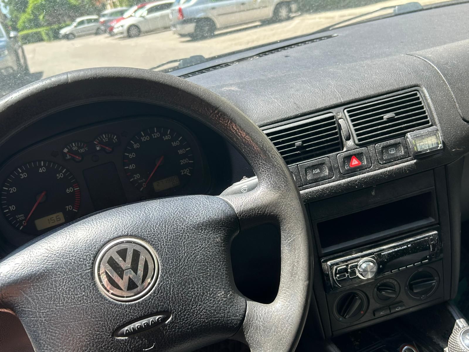 Volkswagen Golf 4, 1.4
