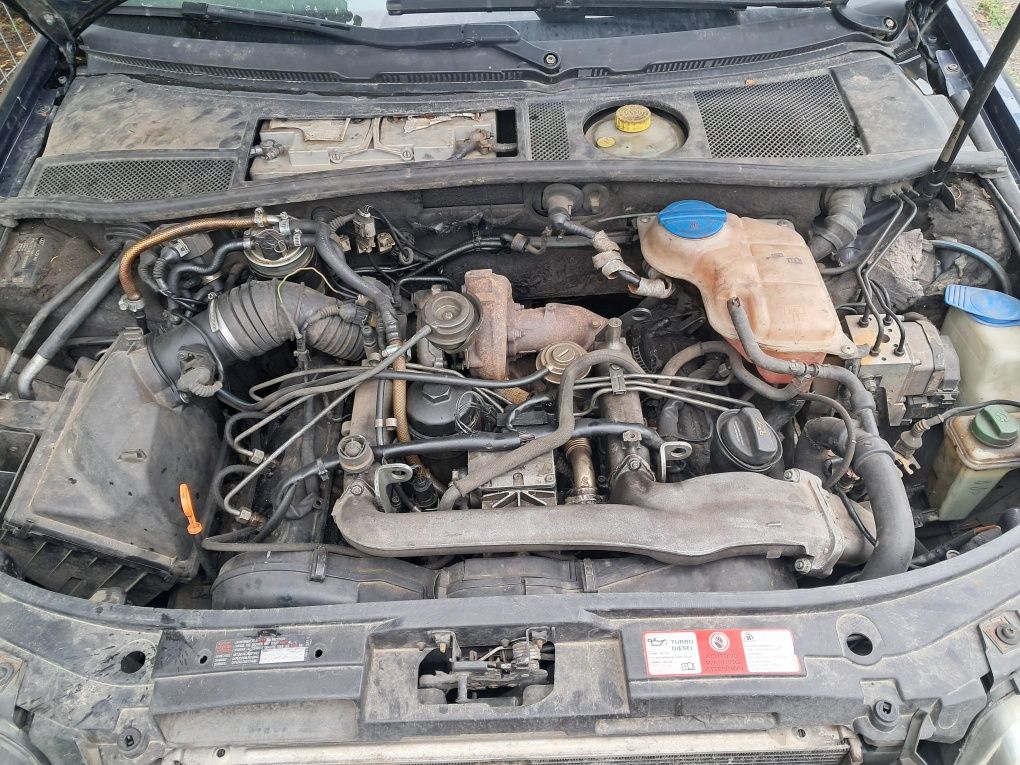 Vând Audi A6 C5.