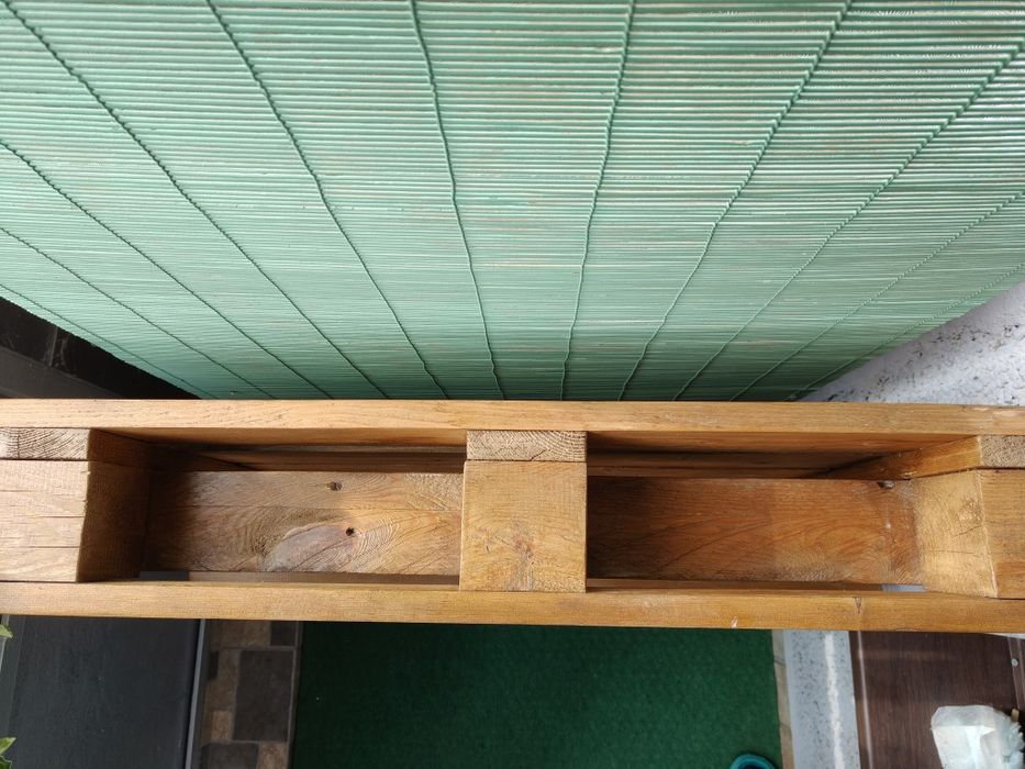 Цветарник от палет