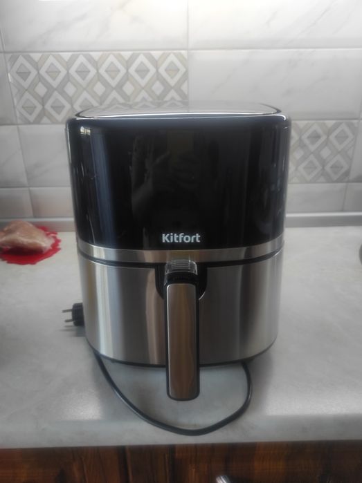 Продам аэрогриль  в отличном состоянии.