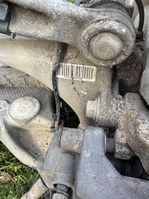 Продавам части за bmw e61