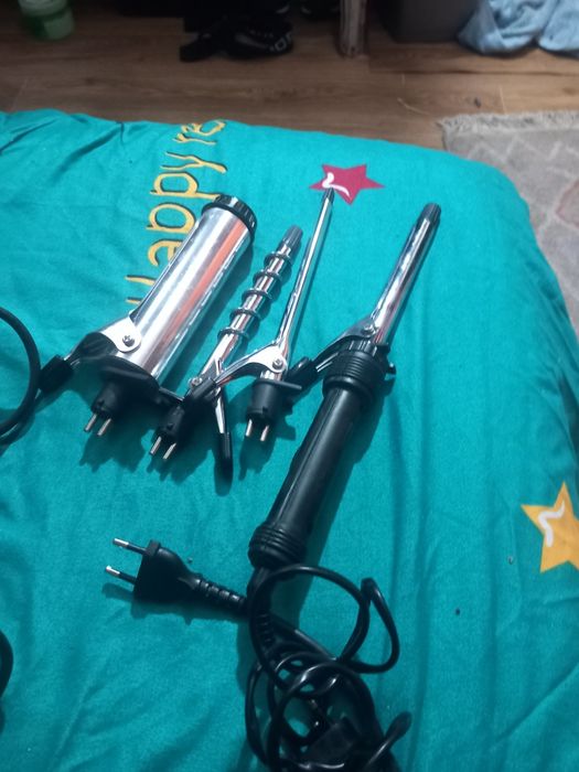 Aparat coafat +placă Rowenta