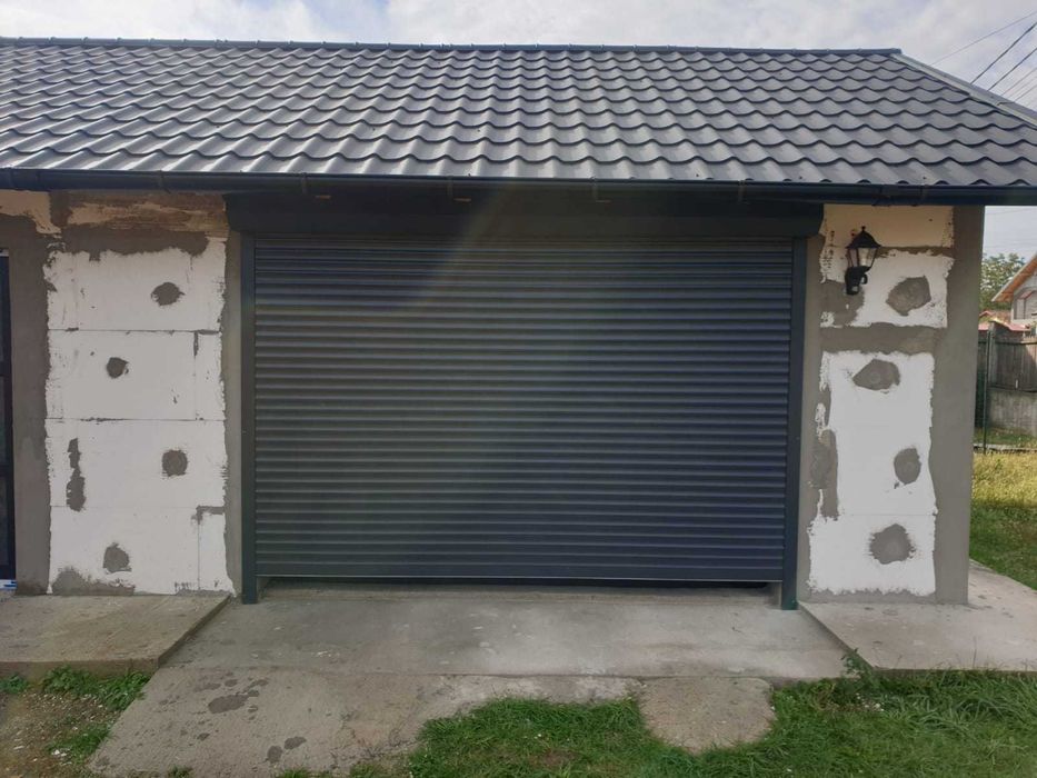Ușa garaj Aluminiu tip rulou