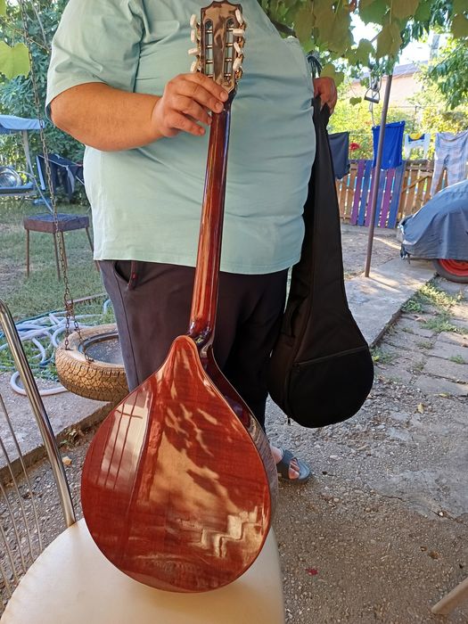 Vând Mandolina Octava-Bouzouki Irlandez