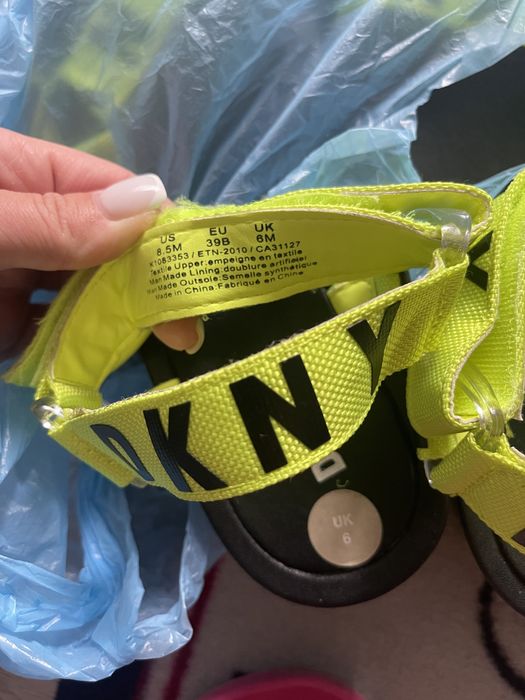 Sandale D.k.n.y marime38-39