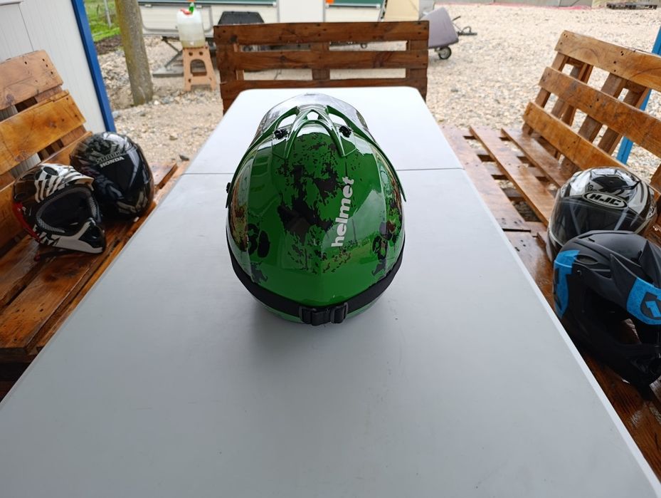 Кросова мотокаска