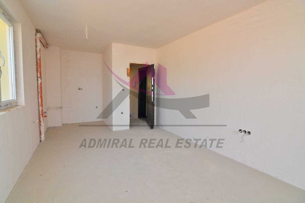 Продава се Двустаен апартамент в Варна, Възраждане 1 - 76 кв.м за 1093 €/кв.м - Снимка #1