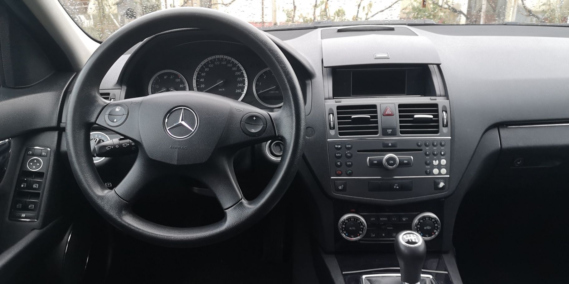 Vand Mercedes c220