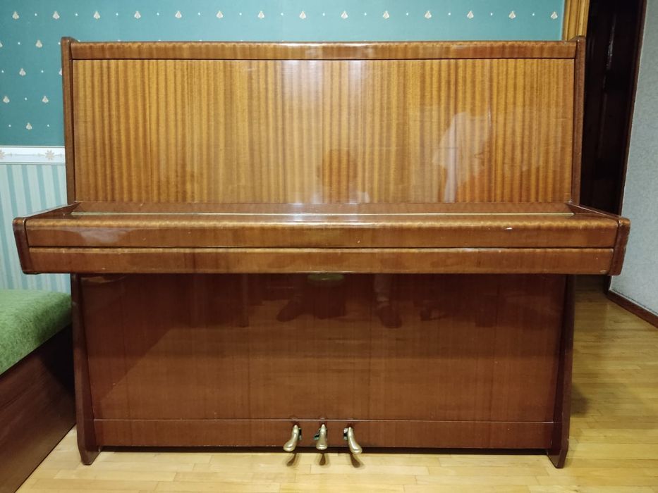 Фортепиано Petrof Чехия