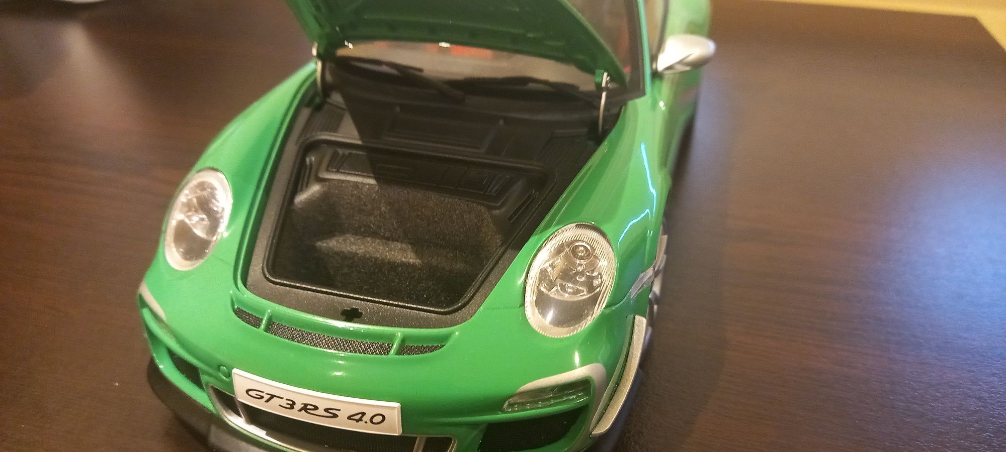 Porsche GT3 RS 4.0 AUTO ART 1:18