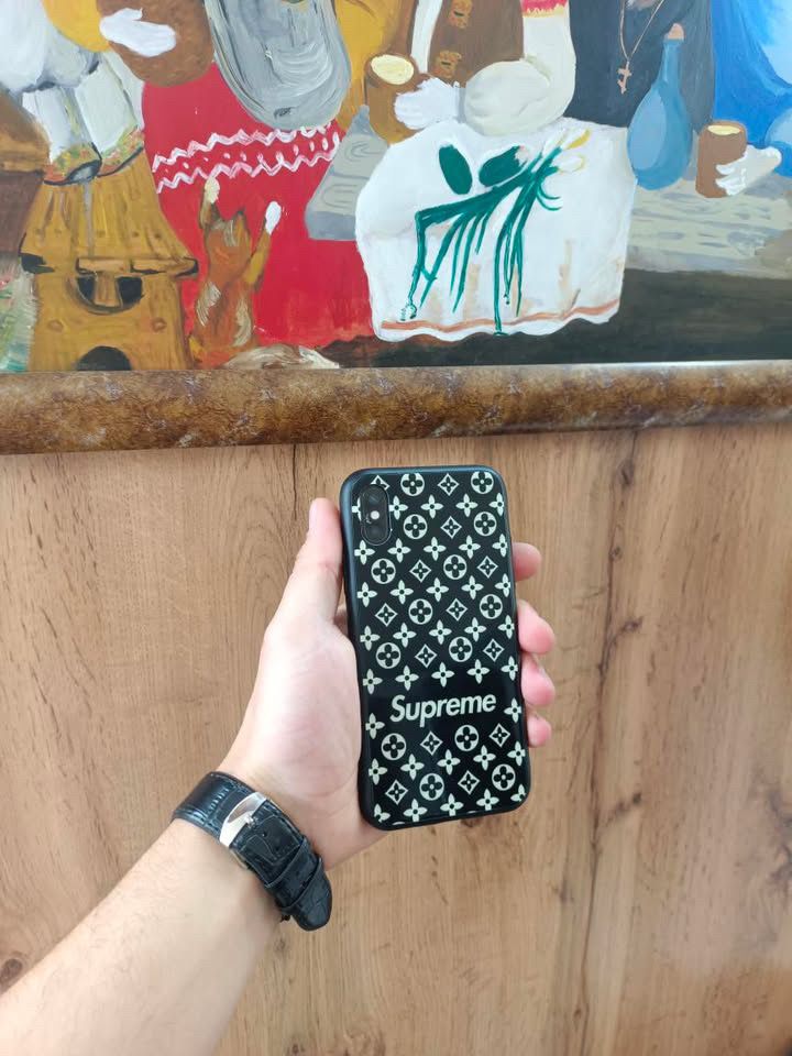 Айфон X продам в идеальном состаяние