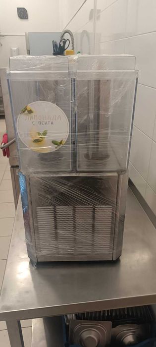 Професионална машина за сок, лимонада и Айрян
